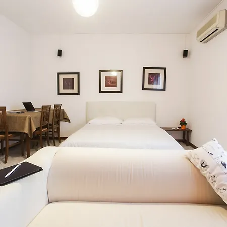 Vanni Terrace فلورنس